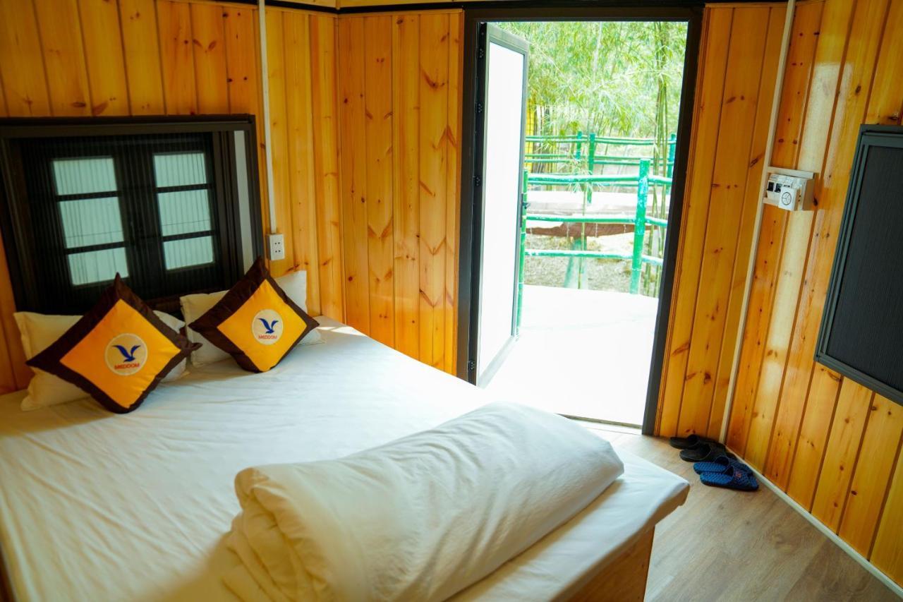 Meddom Park Hotell Cao Phong Eksteriør bilde